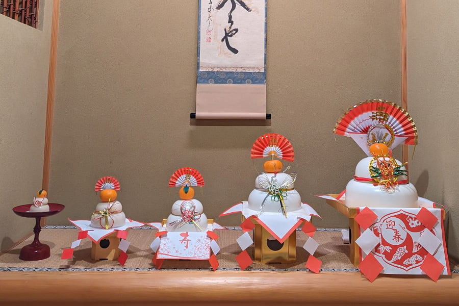 もちの城北／【超特大】山形の本格鏡餅 [切り餅600g丸餅 1980g]