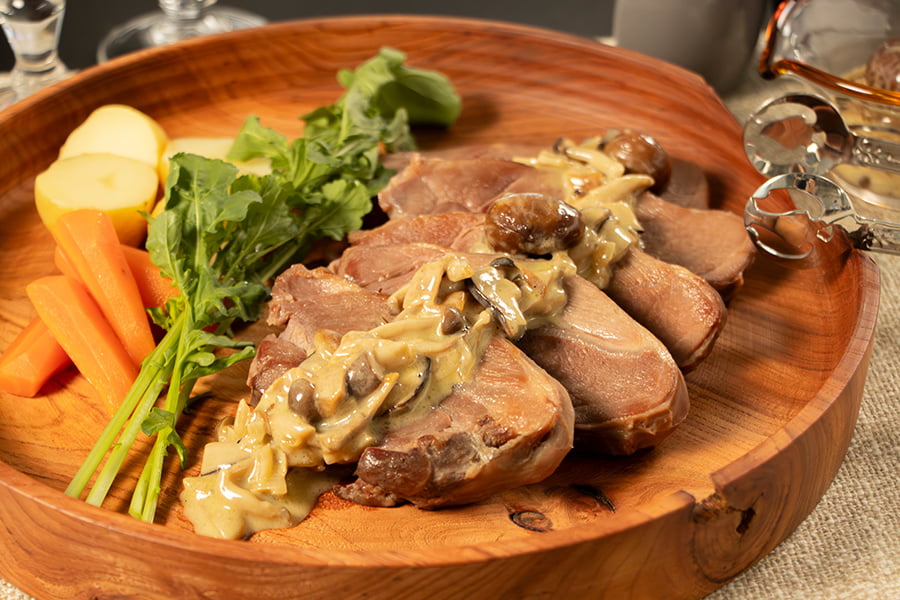 【旅する特産品】陣中/和肉:国産エゾシカモモ塩麹熟成