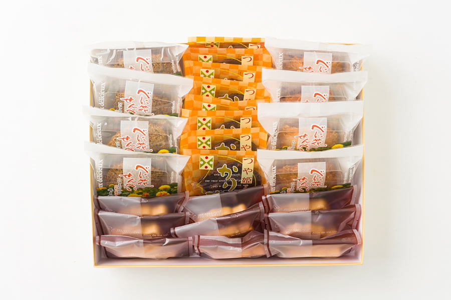 峰月堂のお菓子詰合せ