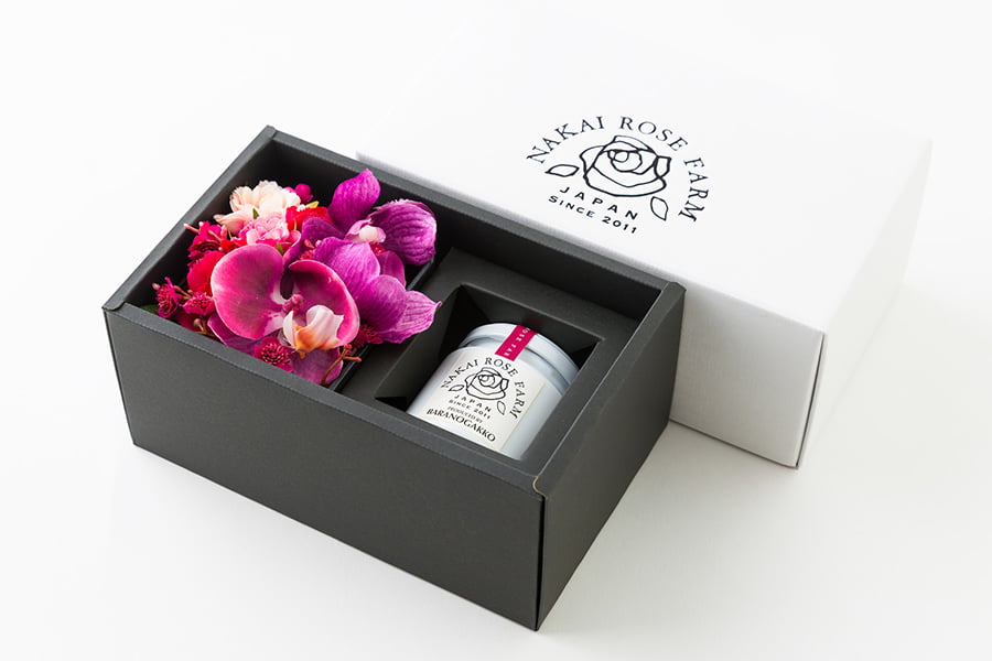 【母の日ギフト】バラのコンフィチュールとアーティフィシャルフラワーのセット／ナカイローズファーム