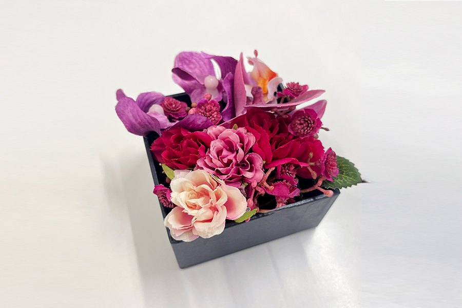 【母の日ギフト】バラのコンフィチュールとアーティフィシャルフラワーのセット／ナカイローズファーム
