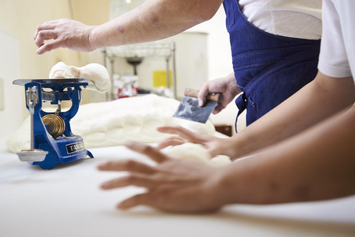 五感から生み出される 歯切れの良いもっちり食感の食パン ぐるすぐり 情熱の目線