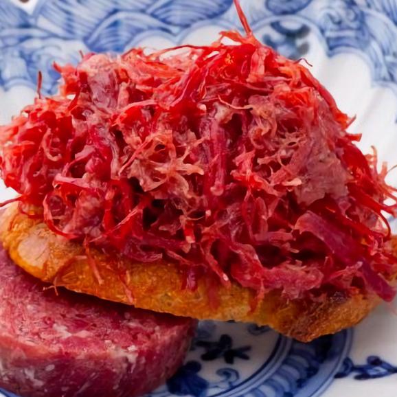 メディアで話題 加藤牛肉店 特製 山形牛100 手ほぐしビーフ コンビーフ 商品に対するお問合せはお控えください 加藤牛肉店 の通販 お取り寄せ なら ぐるすぐり