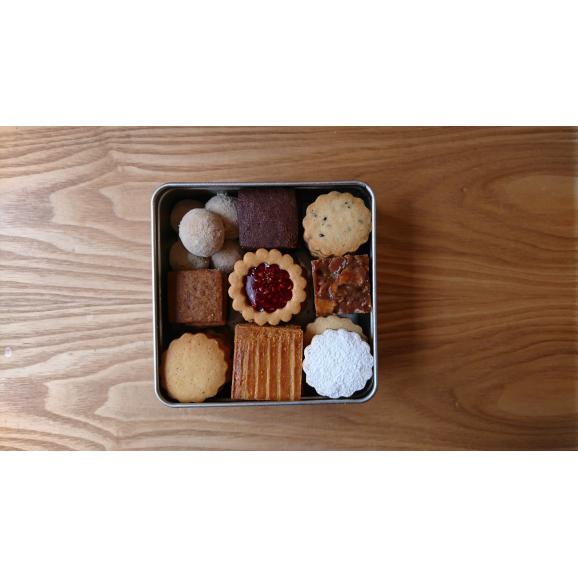 オリジナルクッキー缶 メゾンドロースノアの通販 お取り寄せなら ぐるすぐり