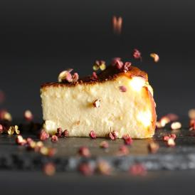 本格中華×バスクチーズケーキ 