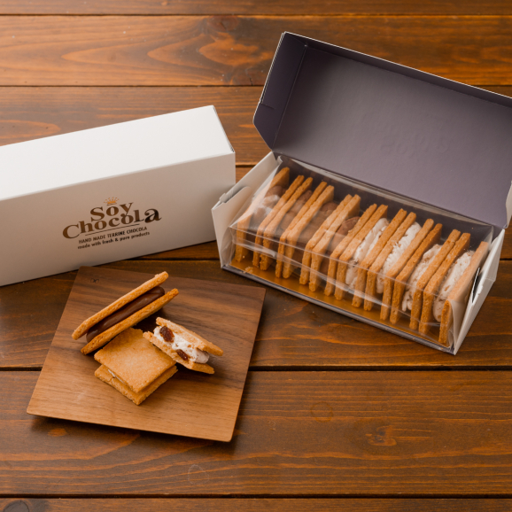 ヴィーガンバターサンド 8個入り ラムレーズン ショコラ Soy Chocola By Torikai Cafeの通販 お取り寄せなら ぐるすぐり