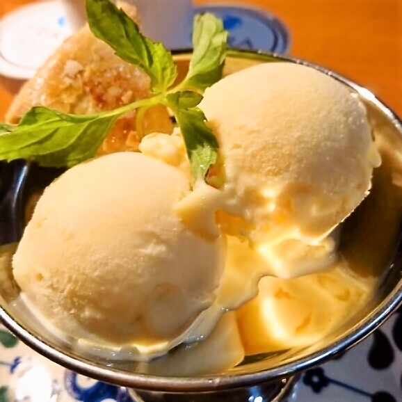 価格が下がりました 有機素材使用 レザーウッドハニーアイスクリーム Venisonbyterraの通販 お取り寄せなら ぐるすぐり