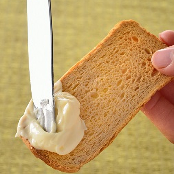 パンに塗るだけじゃない おうちに常備しておきたい万能スプレッド10選 Ippin イッピン