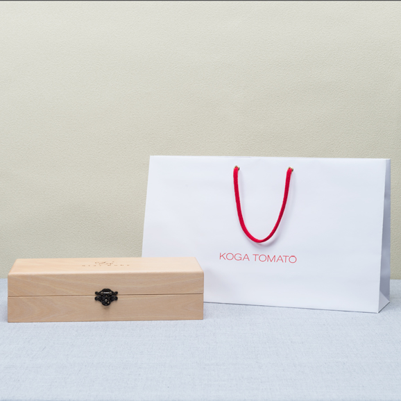 Kogatomatoジュース Starruby Rouge Blanche 古賀とまと農園の通販 お取り寄せなら ぐるすぐり